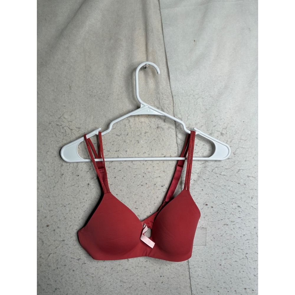 Victoria's Secret T-Shirt Lightly Lined Wireless Bra Red 32C 396932-HYQ